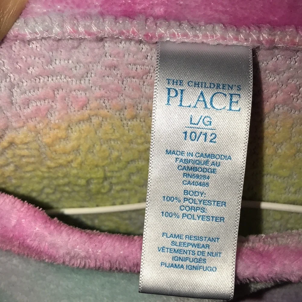Girl’s Children’s Place Soft Furry Top